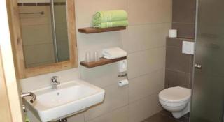 IU Hotel Zhengzhou Xinzheng Sias International University Branch - 5