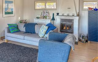 Gorgeous Home In Värmdö With Private Swimming Pool, Can Be Inside Or Outside - 2