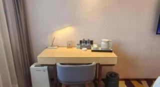 Lavande Hotels· Yueyang Linxiang Zhongfa - 3