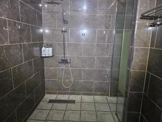 Soo Hotel - 7