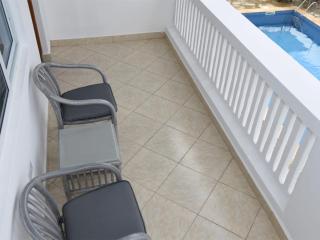 ENZI FURNISHED APARTMENT DIANI - 6