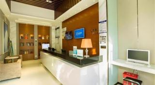 City Comfort Inn Hotel Wuhan Optics Valley Square Metro Station Zhongnan Minzu University - 1