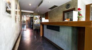 B2 Airport Boutique & Budget Hotel - 8