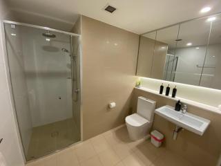 City Central Apartment, 10 Floors High by Stylish Stays - 3