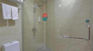 GreenTree Inn Jieyang North Linjiang Road Express Hotel - 4