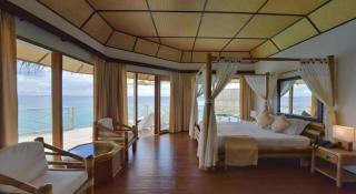 Angaga Island Resort and Spa - 5
