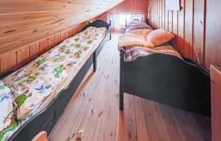 4 Bedroom Awesome Home In Rjukan - 7