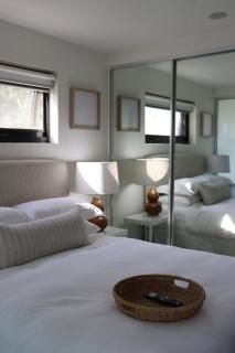 Bright Ascot Vale Nest - Free Parking & Balcony - 8
