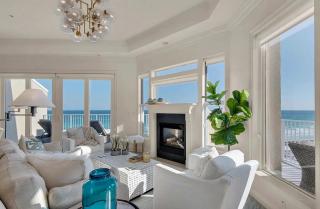 Luxury Gulf-Front 3BR Penthouse with Wraparound Balcony - 0