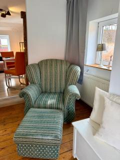 Ferienhaus Nähe Edersee mit 3 Wohnungen,Terrasse, Garten - 0
