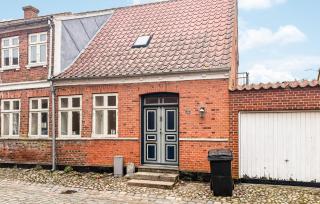 4 Bedroom Awesome Home In Ribe - 1