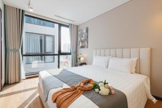 The West Lake Premium Residence - 5