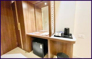 ROOF TOP SEA VIEW Hotel Luxuary Stay K-P Puri , Near Seabeach And Jagannath Temple , Chanduka Fully Air Condationed Rooms ,Wifi , Lift , Restaurant And Free Parking , BEST LOCATION IN PURI - 6