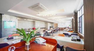 GreenTree Inn Jiangxi Nanchang XianGYAng Road Lianxi Road Business Hotel - 4