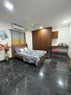 THE LOFT Studio Room - 1