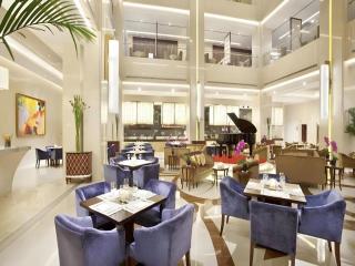 Regal Plaza Hotel & Residence Waigaoqiao - 8