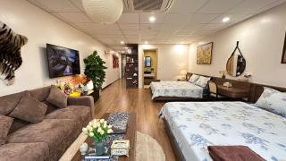 City view 3 bedrooms 5 beds elevator free laundry - 9