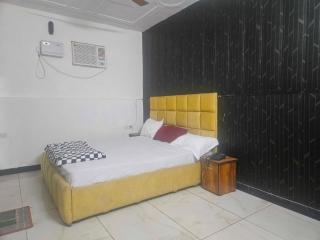 Hotel O Ghunghru - 2