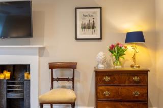Spacious city-centre apartment in Bath - 9