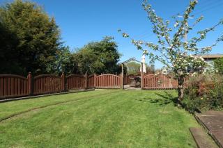 Green Vale Lodge, Yanwath, modern lodge with hot tub and 10 minute drive to Ullswater - 4
