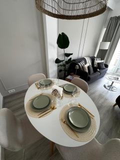 Riviera Living - Stylish 1BR Apartment - 4min walking from Monaco - 6
