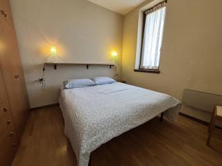 Cozy Italian Apartment with Terrace - 6