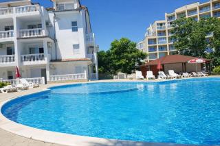 Sunny Beach Bravo 3 - 2BR Pool View Apartment - 0