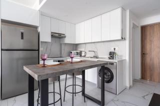 Coastal 2BR Sea View Near Mackenzie Beach Larnaca - 2