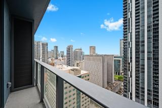 High-Floor Studio & Rooftop Pool at 501 First Residences - 4