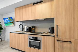 High-End Studio - Skyline Views - Downtown - 5