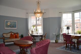 Leopold Boutique Hotel - 3