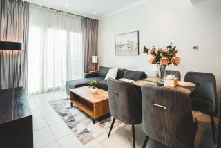 Vibrant 1BR in JBR, Top Location - Dubai - 4