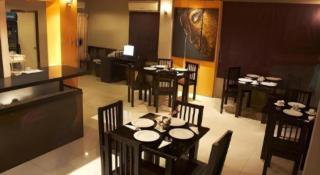 Grand Pinnacle Hotel - 3