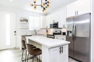 Beautiful Combo Unit- Walk to Beach -CV41-23 - 5