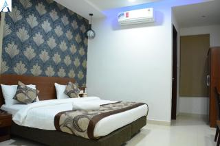Hotel Asha - 1