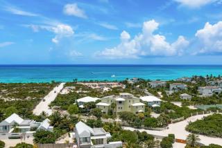 20% Off May 25-27 Ocean Views Grace Bay2 - 8