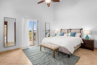 20% Off May 25-27 Ocean Views Grace Bay2 - 7