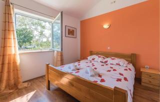 Stunning Home In Peruski - 6