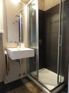 Houselino - 1
