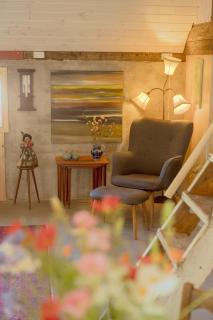 Summarsólja - cosy cottage - serene living - artsy - 4