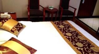 GreenTree Inn Bole Wanxianghui Express Hotel - 4