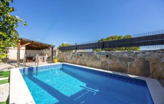 Nice Home In Marina With Private Swimming Pool, Can Be Inside Or Outside - 2