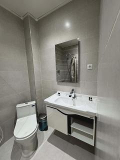 Hôtel Corner King - 8