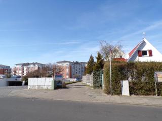 Residenz Meeresbrandung 33 mit Balkon und Meerblick . 4.Stock, Einbauküche, Geschirrspüler, TV,Schwimmbad, Sauna , reservierter Stellplatz, Wlan ! - 2