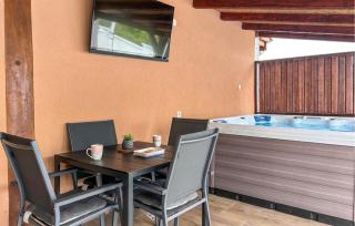 Pet Friendly Home In Kutina With Sauna - 1
