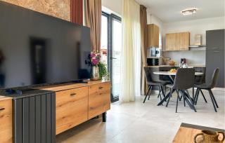 Awesome Home In Polaca - 3