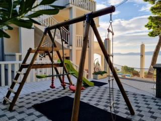 Family-friendly apartments with swimming pool Lokva Rogoznica, Omis - 25508 - 3