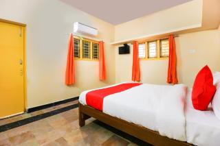 Hotel O Sai Residency Near SR Nagar metro station - 2