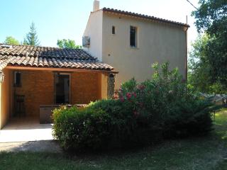 holiday home in Puyméras with garden - 7