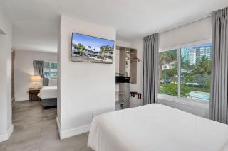 Ocean Blvd 2 King Suite at The Botanica - 5